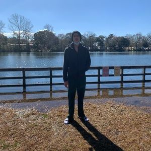 Meet your Posher, Super